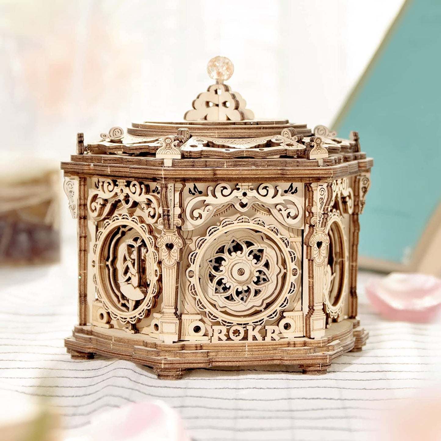 ROKR DIY Mechanical Music Box Kit 3D Wooden Puzzle - Swan Lake Melody