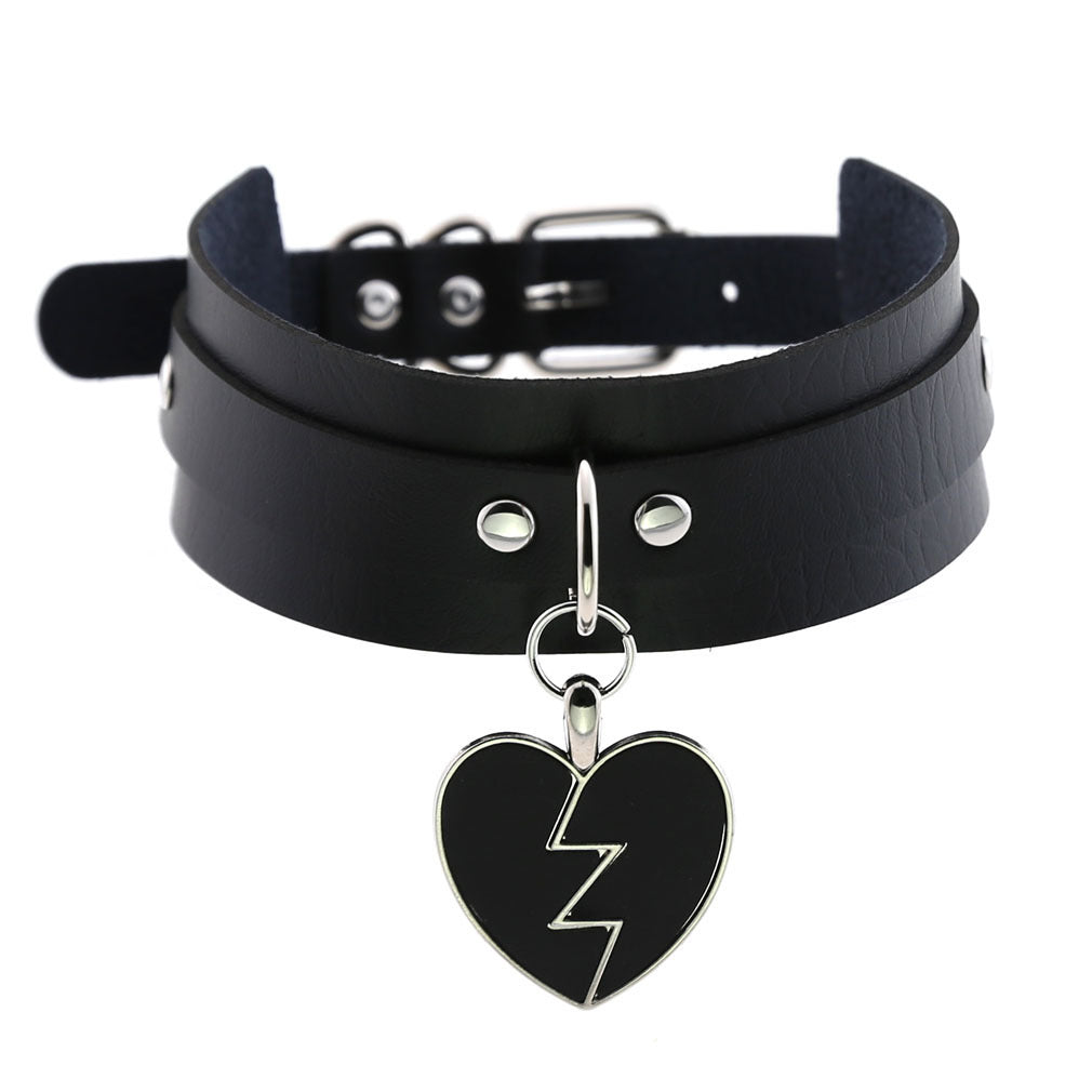 Harajaku Kawaii Vegan Leather Collar Necklace With Heart Charm | 13 Colours