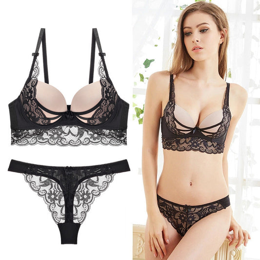 Matching Padded Black Bra and Knickers Set Comfort Fit Lingerie with Lace Edging