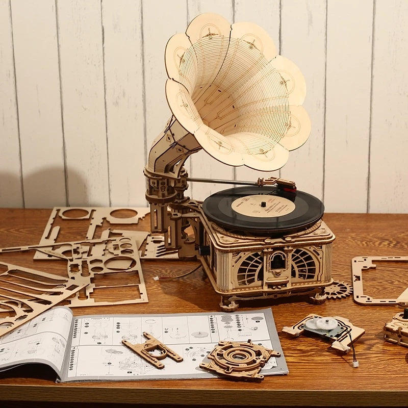 ROKR Real Working Hand Crank Classic Gramophone Wooden Puzzle - DIY Model Building Kit